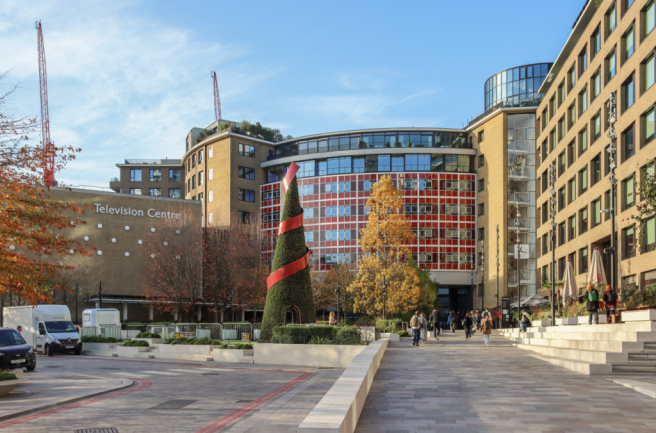 2 bed to rent, Television Centre, Wood Lane, Whit