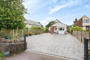19a, Park Lane, Winterbourne BS36 1AT