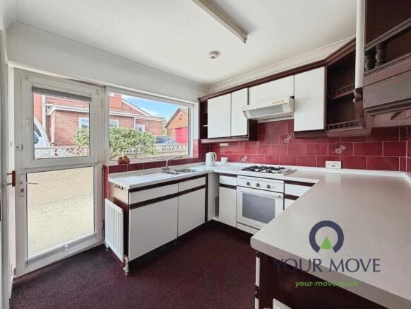 3 bed Bungalow for sale Image 4