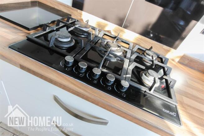 KITCHEN: