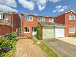 95, Grasmere Crescent, Nuneaton CV11 6EB