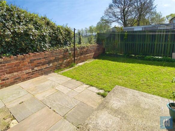 3 bed Semi-Detached for sale Image 11
