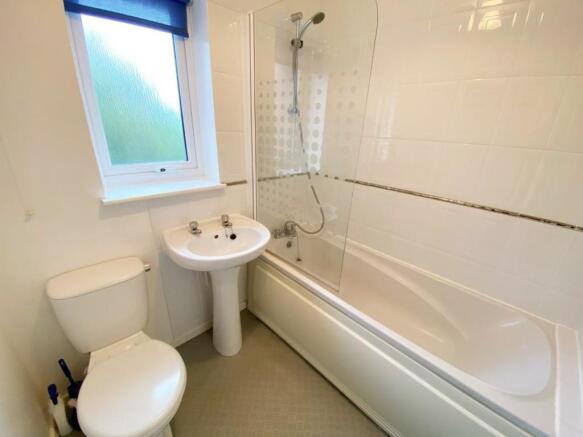 Bathroom.jpg