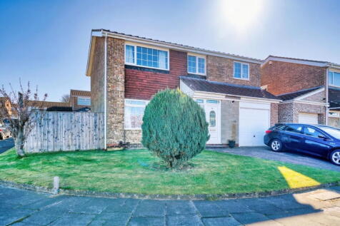 Briarsyde Close, Fellside Park, Whickham