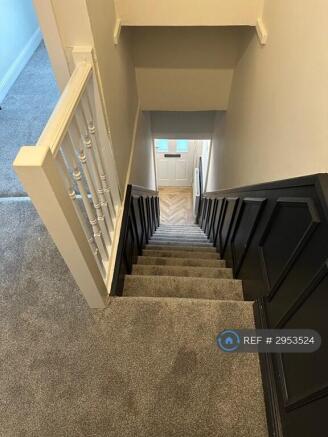 2 bed Terraced to rent Image 8