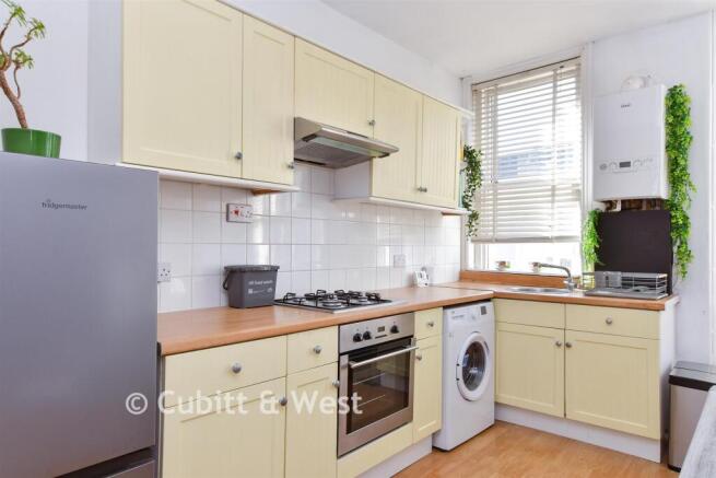 Lounge/ Kitchen/ Diner