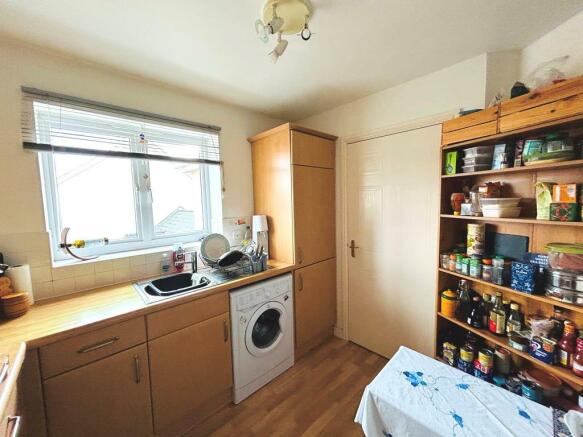 Kitchen..JPEG