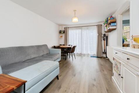 Pixton Way, Croydon, CR0