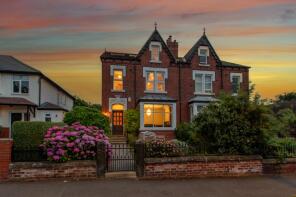 73, Sutherland Avenue, Lidgett Park, Leeds LS8 1BY