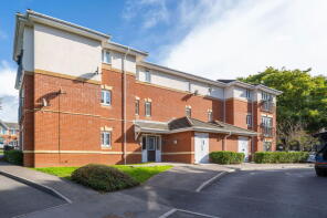 12, Mirabella Close, Southampton SO19 9AZ