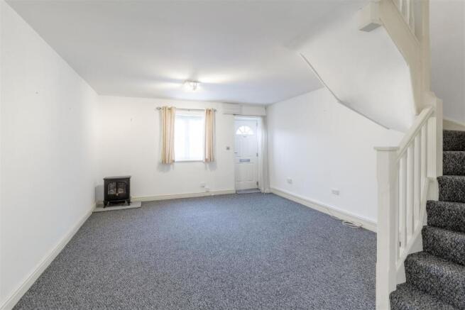 9 Palace Gate - living roon