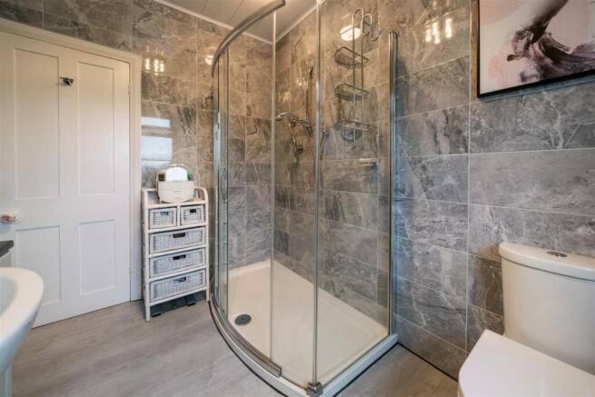 Bathroom-2.jpg