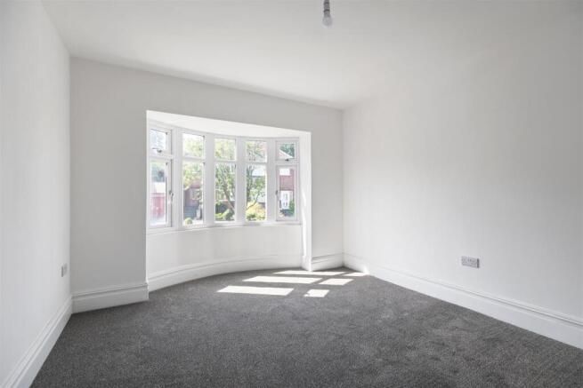 4 bed Semi-Detached for sale Image 10
