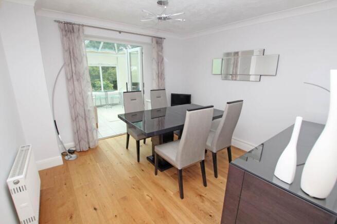 Badgers Brow, Willingdon Village,Eastbourne, BN20 9EE photo 4