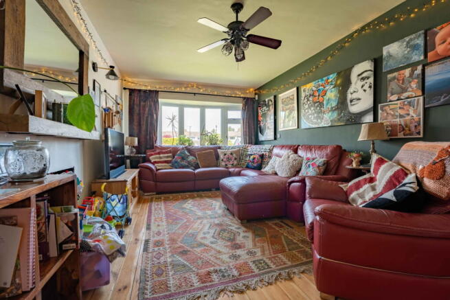 2 bed Detached Bungalow for sale Image 11