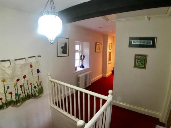 INNER LANDING