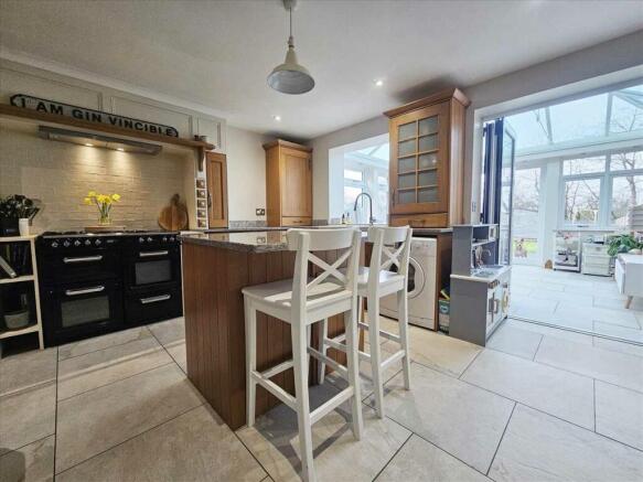 Kitchen: