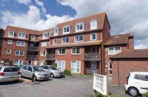 Flat 47, Hometide House, Beach Road, Lee-on-the-solent PO13 9BP