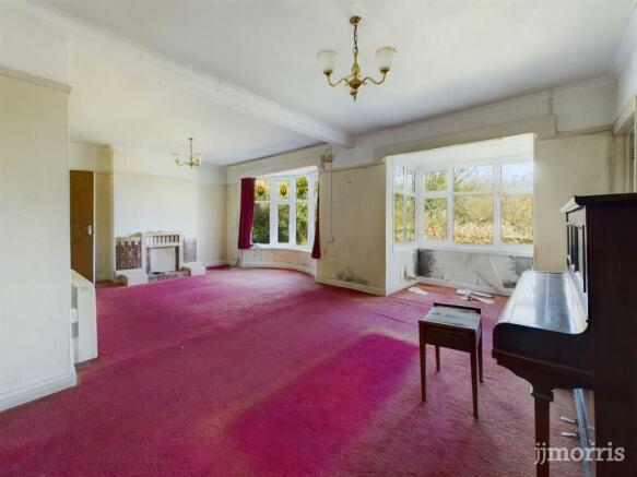 Living/Dining Room