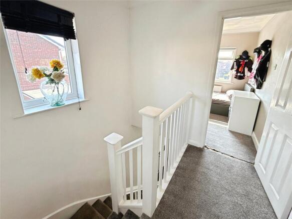 3 bed Semi-Detached for sale Image 11