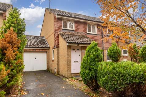 Lidsey Close, Maidenbower, RH10