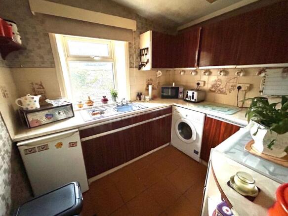 3 bed End of Terrace for sale Image 4