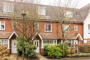 16, Hartington Close, Reigate RH2 9NL