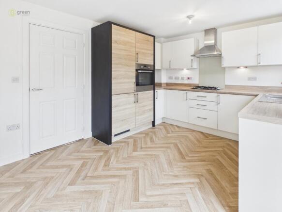 cam04425g0pr0379still018