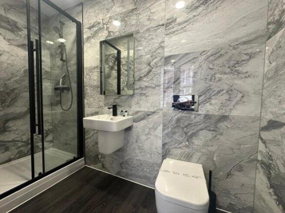 market-street-ng1-6le-1054482