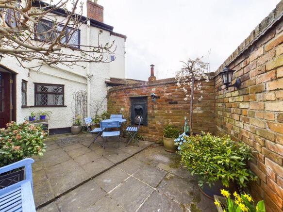 Front Courtyard 