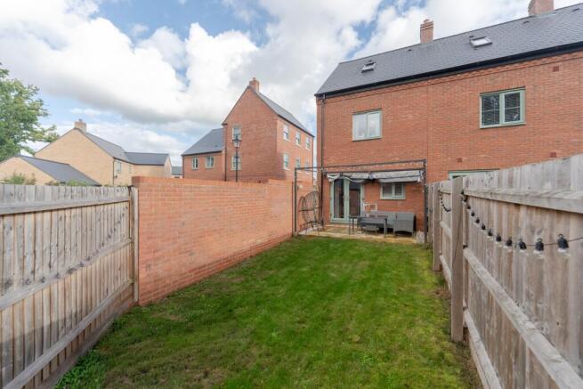 Jaric Lane, Brampton, Huntingdon, Cambridgeshire, PE28 4GQ photo 4