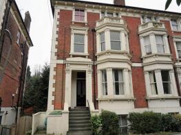 5b, Montacute Gardens, Tunbridge Wells TN4 8HG