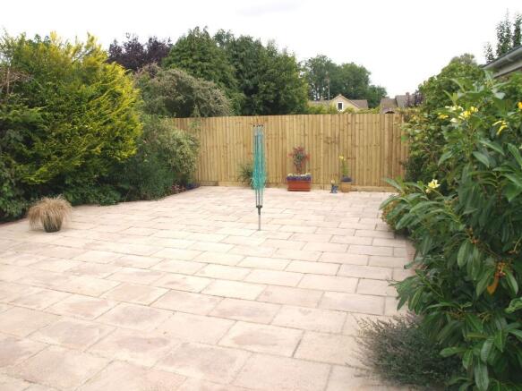 Photo 8