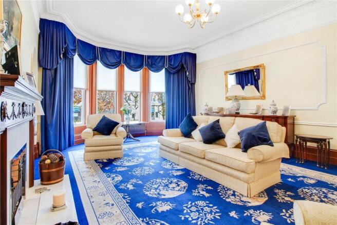 Formal Lounge