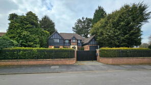 The Lodge, Quarry Park Road, Stourbridge DY8 2RE