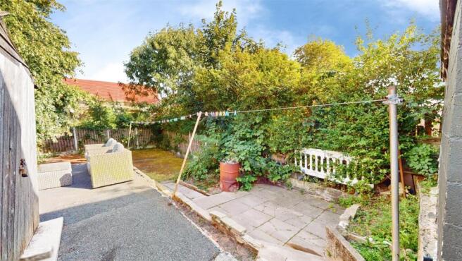 3 bed Semi-Detached for sale Image 11