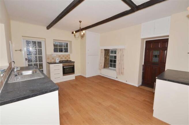 Kitchen / Dining Roo