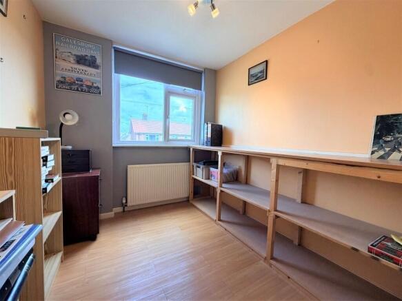 BEDROOM3