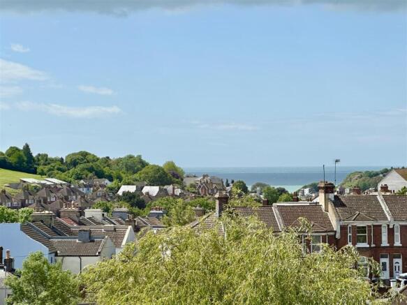 Athelstan Road, Hastings photo 4