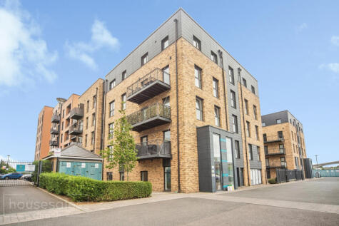 Riverside House Thomas Blake Avenue, Southampton, SO14