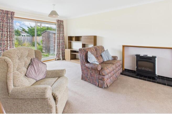 CAM02519G0-PR0337-STILL004