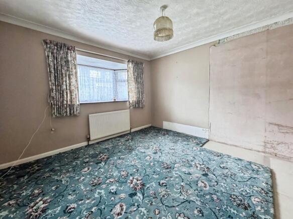 2 bed Bungalow for sale Image 8