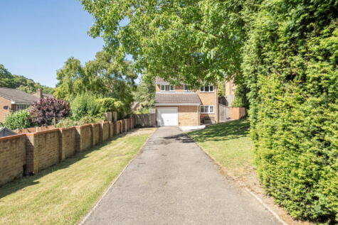 Sale Agreed By Kayleigh Stevens