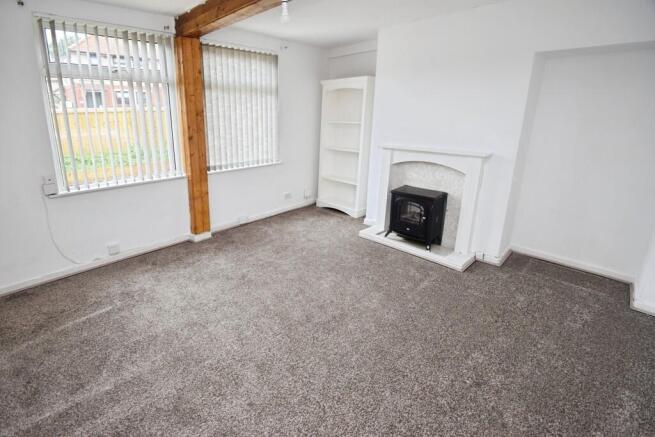 3 bed Semi-Detached for sale Image 3