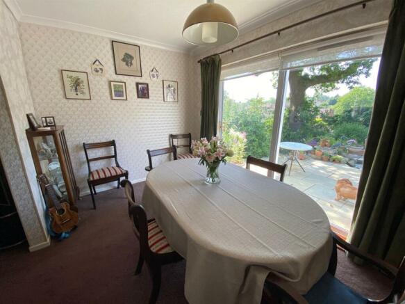 Dining Room.jpg