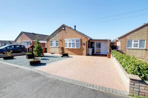 11, Winchester Drive, Mablethorpe LN12 2AY