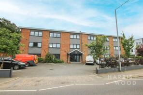 8, Dugard House, Peartree Road, Colchester CO3 0BJ