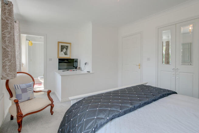 Master Bedroom - ...