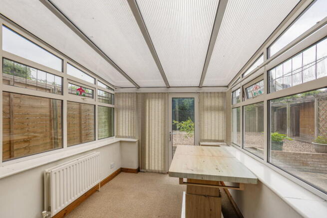 3 bed Semi-Detached Bungalow for sale Image 12