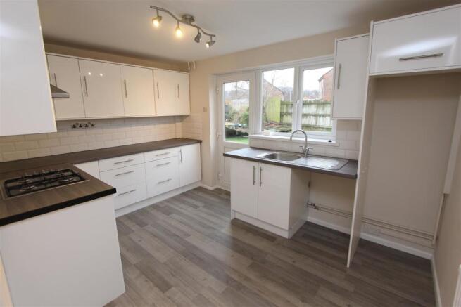 13 Waun Erw - Kitchen 2.jpg